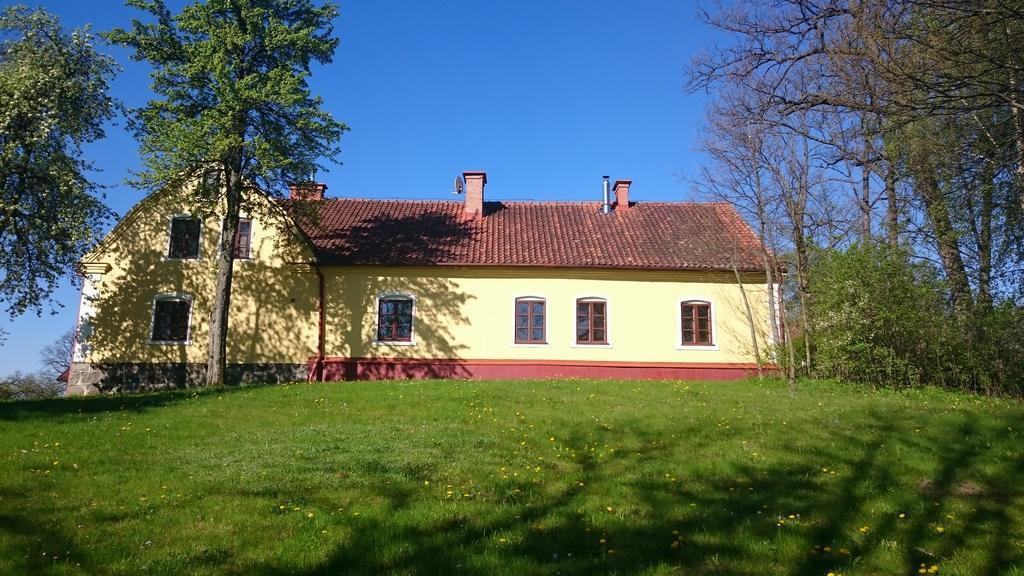 Dworek Szarki Exterior foto